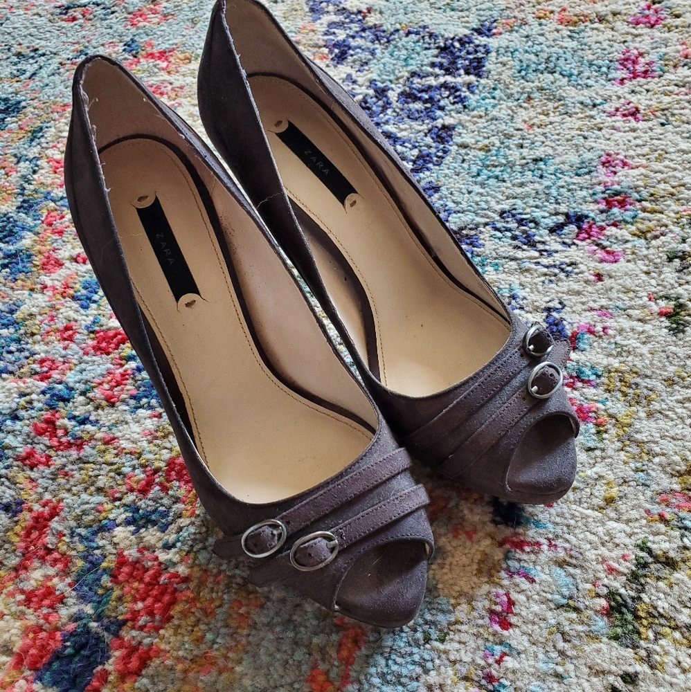 Zara brown high heels